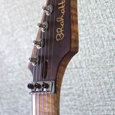 Bakat/Bhakatt Guitar Double Cut 2026 - Satin Polyurethane and oil image 13