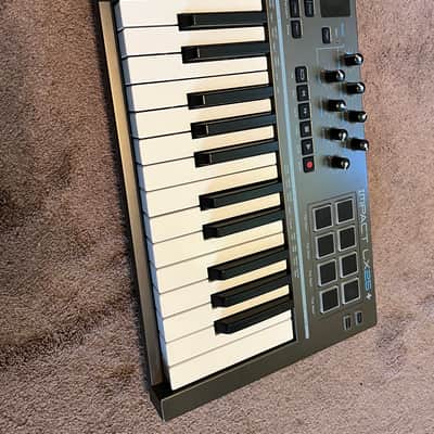 Nektar Impact LX25+ USB MIDI Keyboard Controller 2016 - 2021 - Black image 1