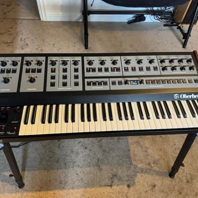 Oberheim OB-X8 61-Key 8-Voice Synthesizer Excellent condition