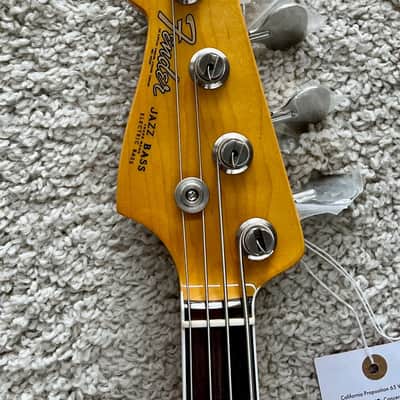 Fender American Vintage II 1966 Jazz Bass Left-Hand, 3-Color Sunburst + Case image 6