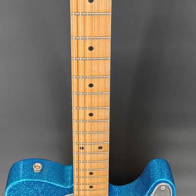 Fender J Mascis Signature Telecaster 2021 - Present - Bottle Rocket Blue Flake 7 pounds 7 oz image 4