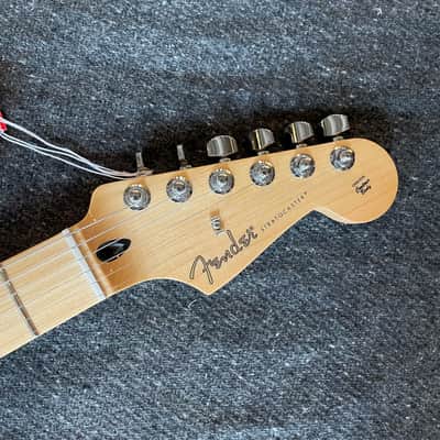 Fender Player Series Stratocaster MN Black 7lbs 12oz MX21095938 image 4