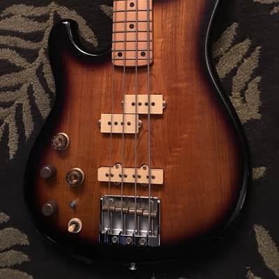Ibanez Vintage Roadster Bass Lefty 1982 Sunburst image 2