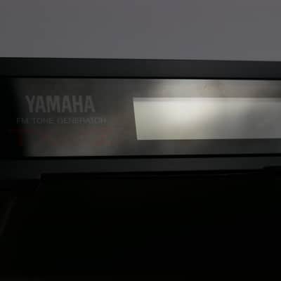 YAMAHA TX81Z image 22