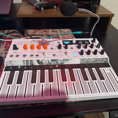 DECKSAVER & WOOD ENCLOSURE BUNDLE Arturia MicroFreak Vocoder Edition 25-Key Algorithmic Synthesizer 2021 - Present - White image 3