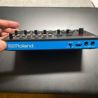 Roland J-6 AIRA Chord Synthesizer sequencer 2022 image 4