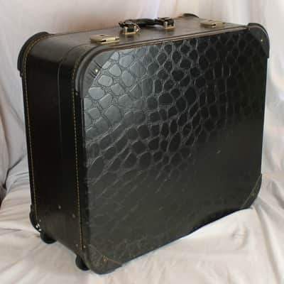 Black Italian Accordion Trolley Hard Case 22" x 18.75 " x 10" (55.75cm x 47.75cm x 25.50cm) image 1