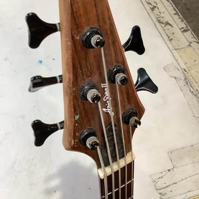 Aria Pro II SB-405/5 String Neck Thru body Bass guitar image 3