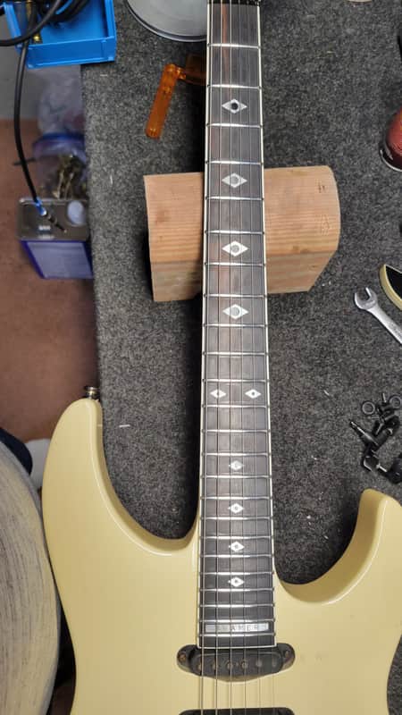 Kramer Stagemaster Deluxe Mach I 1986 - White image 1