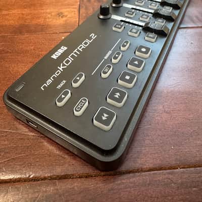 CYMIC F4A-USB Professional 4-Channel Mixing | Reverb