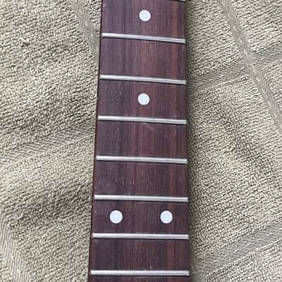 Chandler 80s Pointy neck - Made in Japan - Paul C version image 6