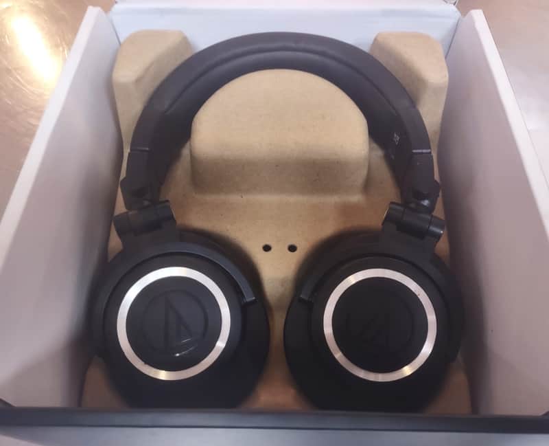 audio technica ath-m50xbt2 2022 - black image 1
