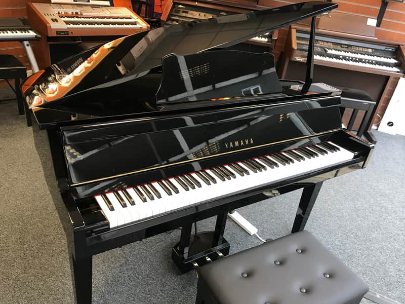 Yamaha Grantouch GT2 Polished Ebony image 1