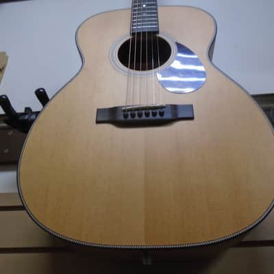 Eastman E3OME w/bag image 3