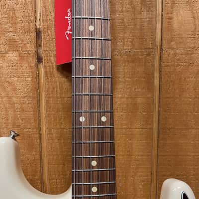 Fender Vintera 60's Stratocaster Limited Edition image 4