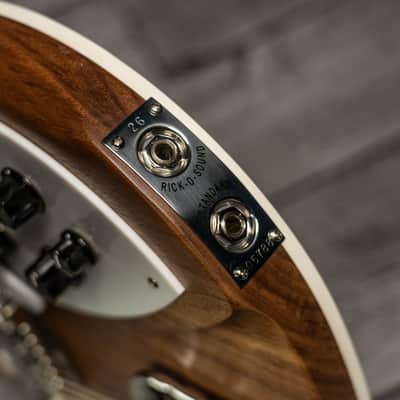 Rickenbacker 360W - Walnut image 7