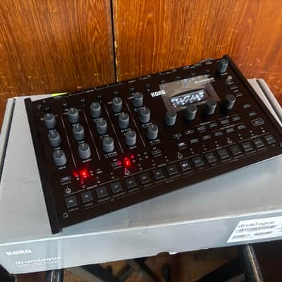 Korg Drumlogue Hybrid Drum Machine w/ box image 1