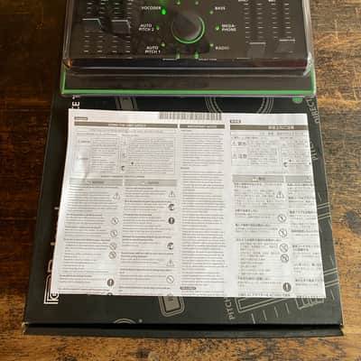 Roland AIRA VT-3 Voice Transformer mint boxed with Decksaver image 6