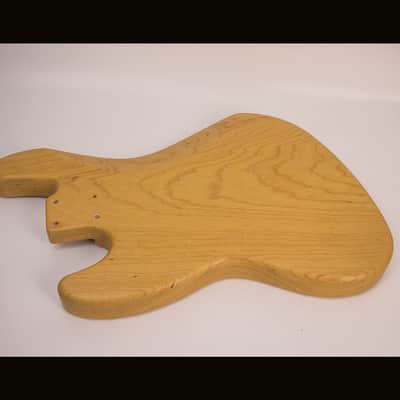 Guitar Mill J-Style Bass Body / 1 Piece Swamp Ash / 4 lbs. 2 oz. / Nitrocellulose "Vintage Amber" Satin / 'Closet Clean' w/ Lacquer Checking (#GIN-4116) image 4