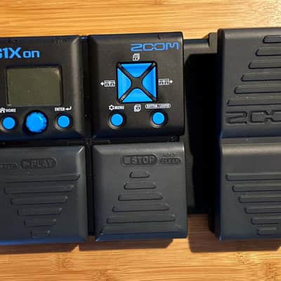 Zoom G1Xon compact guitar multi-effects pedal with a built-in expression pedal (wah/volume/control pedal image 1