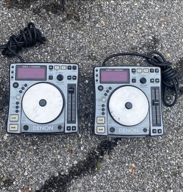 (2) Denon DS-1000  CD Turntables 2000-2015 - Grey image 1