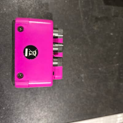 Behringer DM100 Distortion Modeler 2010s - Pink image 6