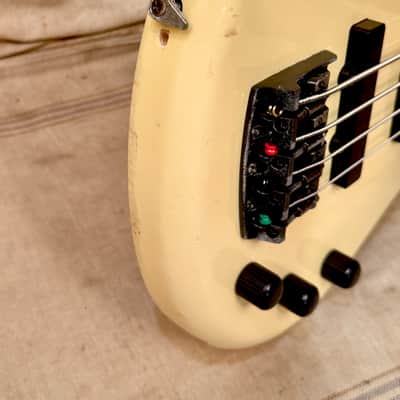 Ibanez Roadstar II RB-850 1989 - Pearl White image 15