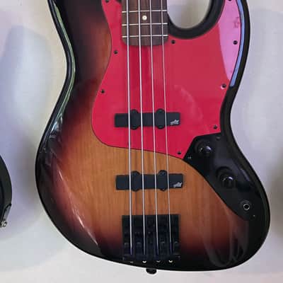 Fender Player Jazz Bass 2019 - Sunburst - Upgrades image 2