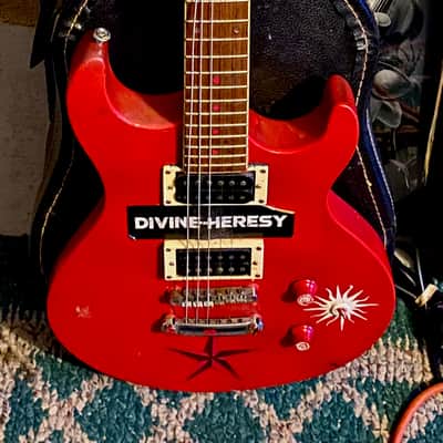 Silvertone SPN5 Double Cutaway with Two Humbuckers Repainted image 2