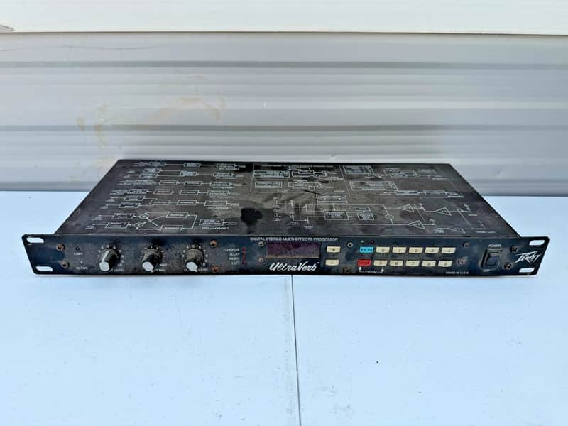 Peavey Electronics Corp UntraVerb Digital Stereo Multi-Effects Processor Working image 1