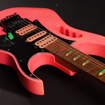 Ibanez JEM777-SK Shocking Pink 1987 – First Year, FujiGen Japan, Steve Vai Signature, Original Edge Tremolo image 10