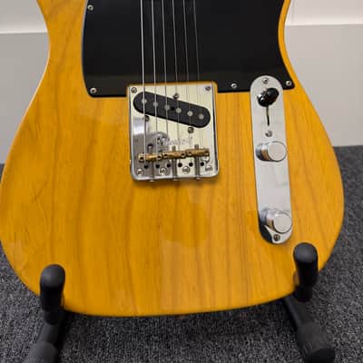 Fender American Professional Telecaster with Maple Fretboard 2017 - 2019 Butterscotch Blonde image 1
