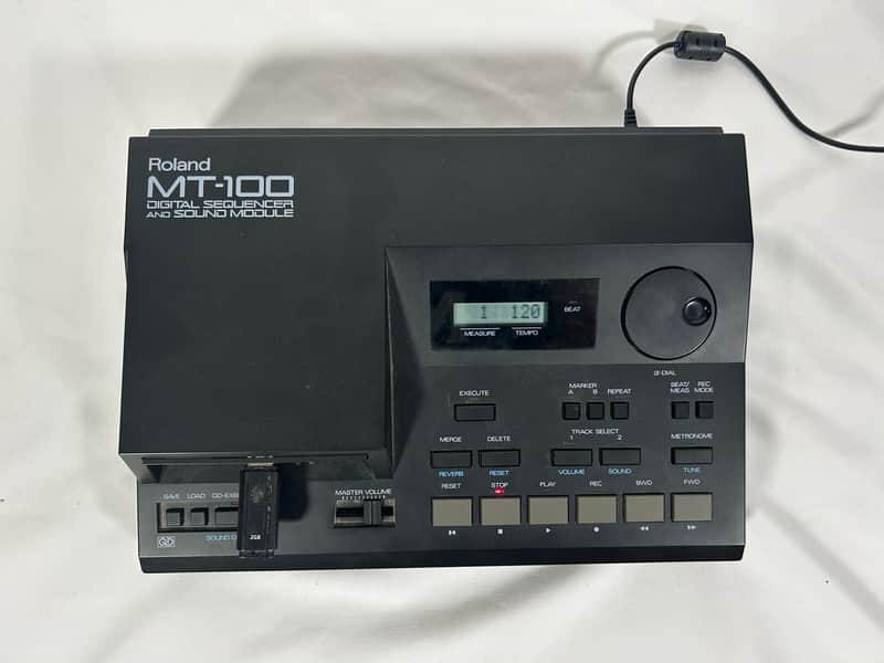 Roland MT-100 Synth & Sequencer combo with USB drive image 1
