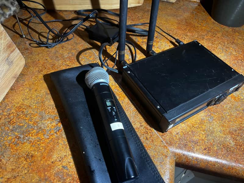 Shure ULXP4 470-560 MHz-G3 ULX2-G3 2009 - Black imagen 1