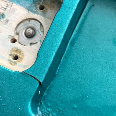 Share 1994 Fender 40th Anniversary Stratocaster guitar body USA American Turquoise image 3