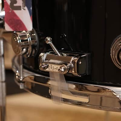 DW 10x16" Collector's Series SNOM Snare Drum/Floor Tom - Piano Black Lacquer image 3