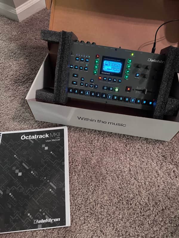 Elektron Octatrack MkII w/printed manual image 1