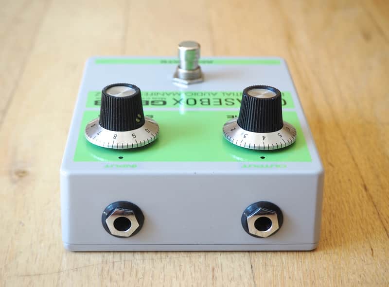 D*A*M Greasebox GB-83 Silicone Fuzz Boutique Guitar Effect Pedal