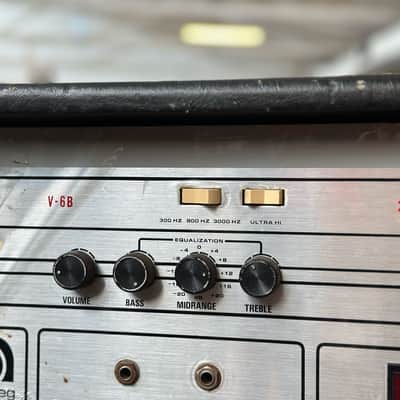 1970s Ampeg V-6B 120 Watt Solid-State Bass Head image 4