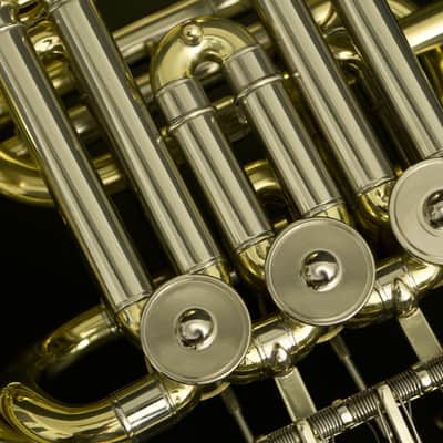 John Packer JP163 Key of Bb/F Compensating French Horn w/Lightweight, Mouthpiece & Valve Oil image 3