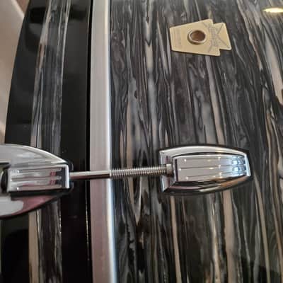 Ludwig Classic Maple CUSTOM 9x13 / 13x15 / 14x22" Jazz Recording Drum Set - Vintage Black Oyster Pearl image 10
