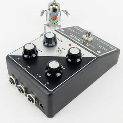 Moog Minifooger MF Chorus V2 MF06 Analog Effect + Neuwertig+ OVP + 1,5J Garantie image 9