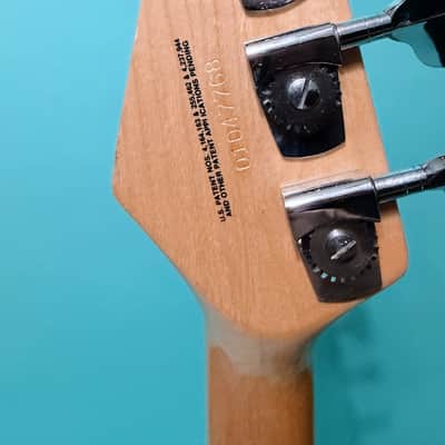 1982 Peavey T-40 Bass w/ Flats image 5
