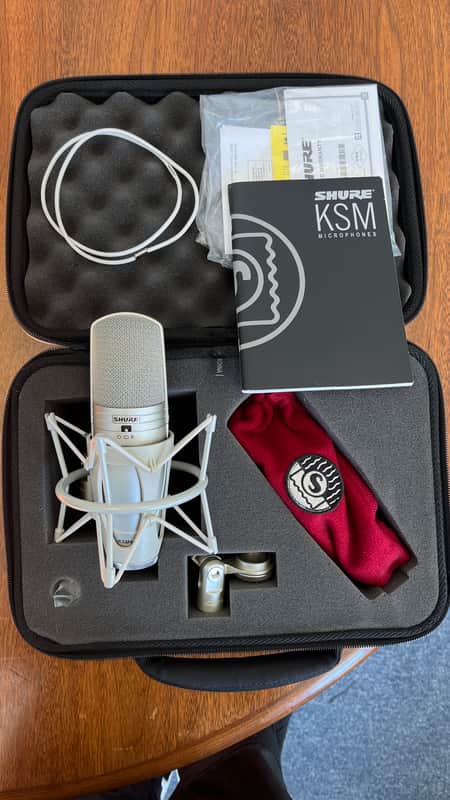 Shure KSM44A Large Diaphragm Multipattern Condenser Microphone 2010 - Present image 1