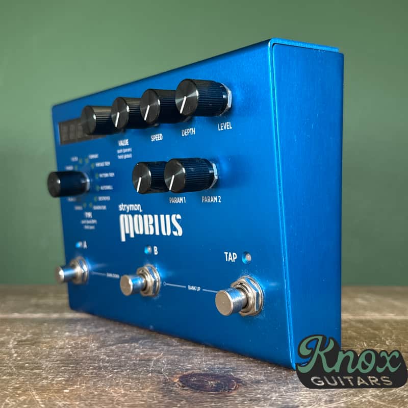 Strymon Mobius 2012 - Present - Blue image 1