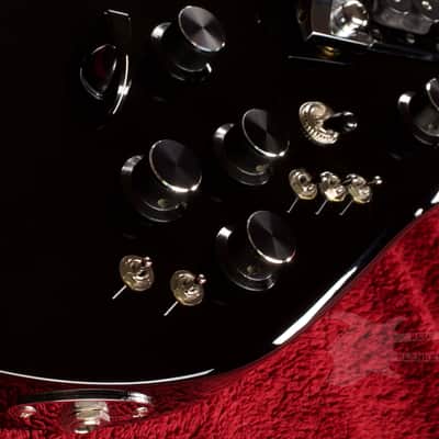 B.C. Rich B.C. Rich Bich USA Handcrafted Standard with Kahler Quad - Black image 7