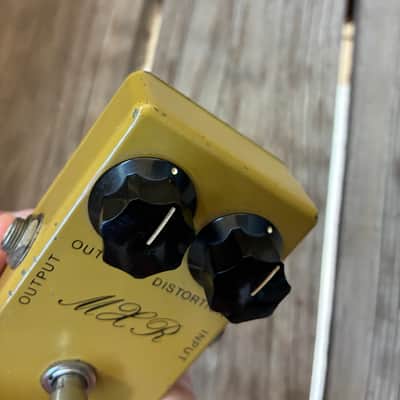 MXR MX-104 Script Distortion + 1973 - 1975 - Yellow vintage original script image 11