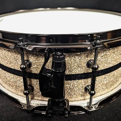 Nashville Drum Dr. White Glass Glitter Snare image 1