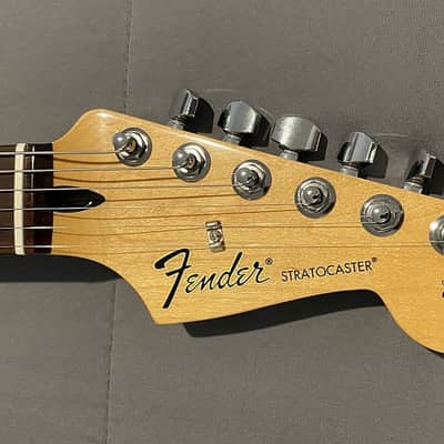 Fender Stratocaster Standard, Limited Edition, MINT! W/ Deluxe Gig Bag! image 3