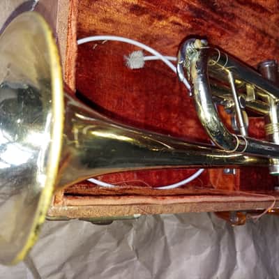 Conn Director Standard Trumpet with case/MP. USA. Good condition. Bild 9